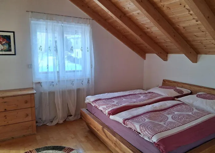 Haus Schoenbrunner *